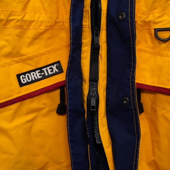 FAR WEST Vintage 90s Yellow and Red Hiking and Ski Jacket (Men's M) - Picture 9 of 13